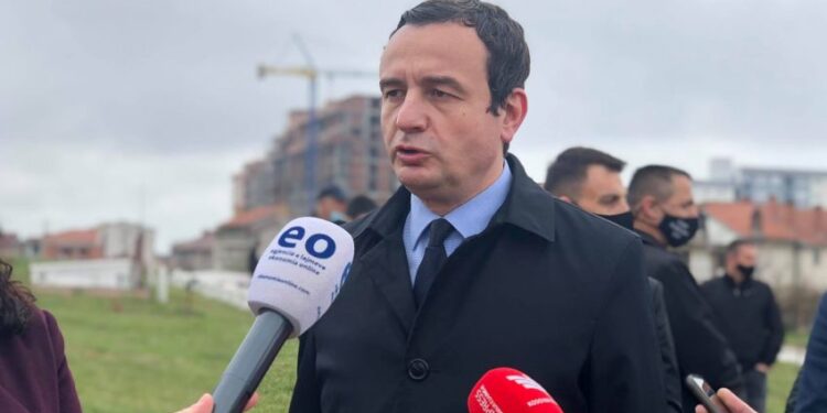 Osmani, Konjufca dhe Kurti në ditën e dëshmorëve të Prishtinës: Sakrifica e tyre do të nderohet gjithmonë