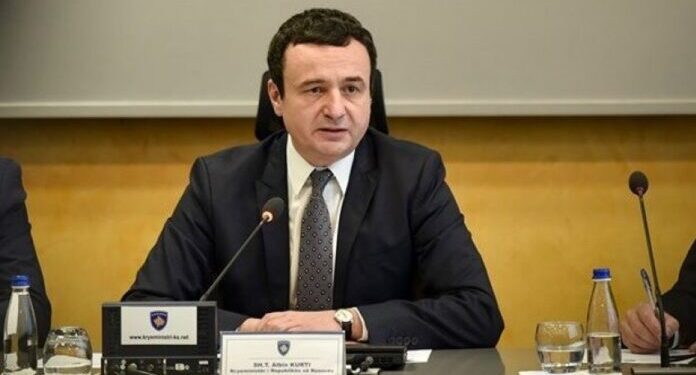 Kurti premtoi rrogë mesatare 250 euro, punëtorët kërkojnë 350 euro