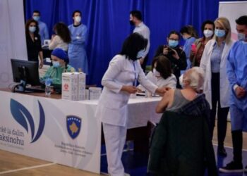 Sot nis vaksinimi i qytetarëve të Kosovës nga kjo moshë