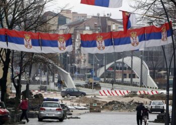 Kuku për “shqiptarët”: Mbi 300 serbë të Mitrovicës paguhen nga buxheti i Kosovës, pa punuar fare