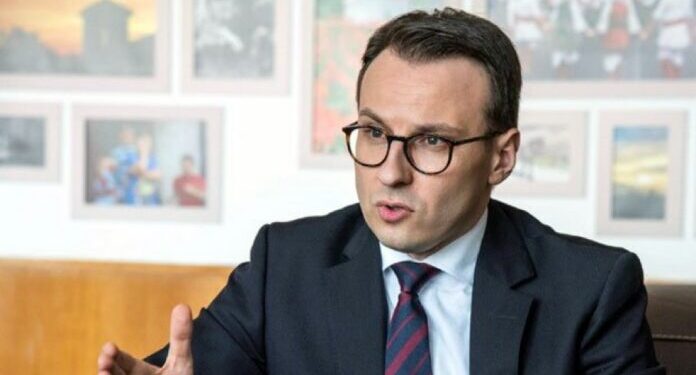 Petkoviq: Është e qartë tani se Kurti dëshiron “Shqipërinë e Madhe”