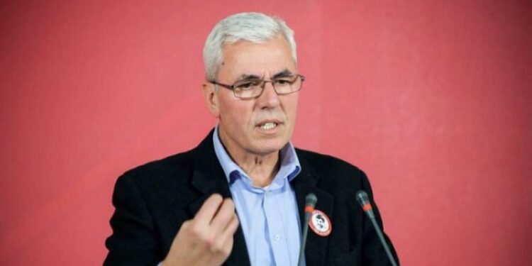 Kurteshi i fyen rëndë mediat: Jeni media kriminale