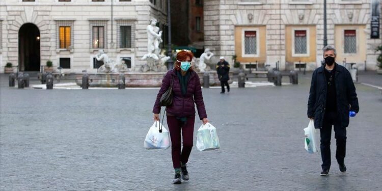 ​Itali, mbi 15 mijë raste ditore dhe 310 viktima nga COVID-19