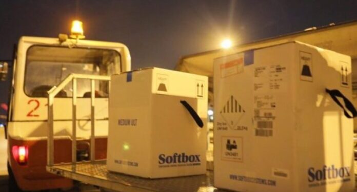 Mbërrijnë në Shqipëri 8 mijë e 190 vaksina të tjera Pfizer