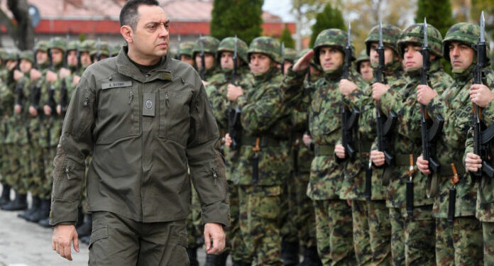 Vulini e “kërcënon” Kosovën me ushtri