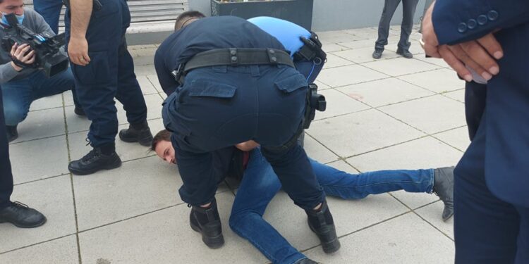 Arrestohen Frashër Krasniqi, Zgjim Hyseni dhe Nol Nushi- FOTO