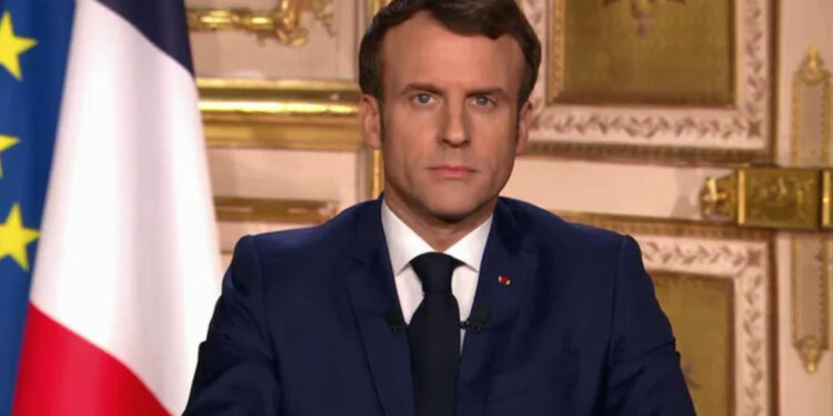 Macron kërcënon me tërheqje të trupave nga Mali