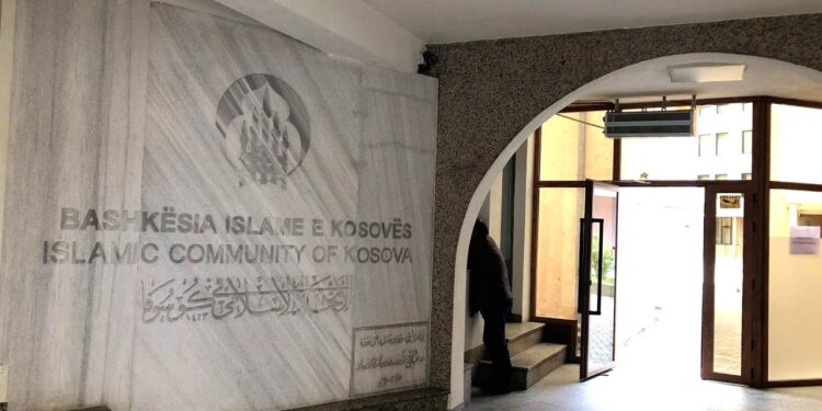 Vjen reagimi nga BIK-u: I arrestuari në Fushë Kosovë nuk është imam as teolog islam