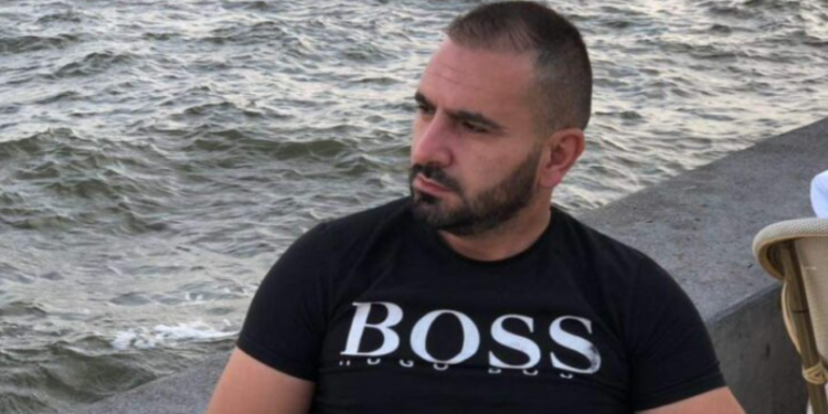 Postimi prekës i motrës për biznesmenin shqiptar: Shkove të vëllai… (foto)