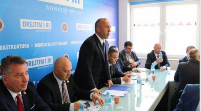 Këta janë 10 kandidatët e  AAK-së, për kryetarë të komunave