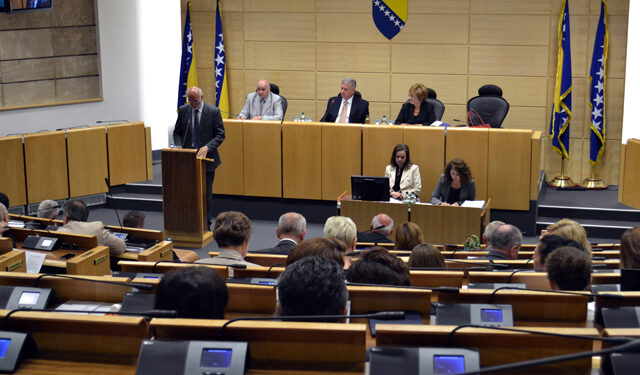 Bosnja ngrit aktakuzë ndaj tetë serbëve për vrasjen e 78 civilëve myslimanë