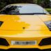 27-vjeçari agjëroi mbi një muaj që “Zoti t’i falte një Lamborghini”