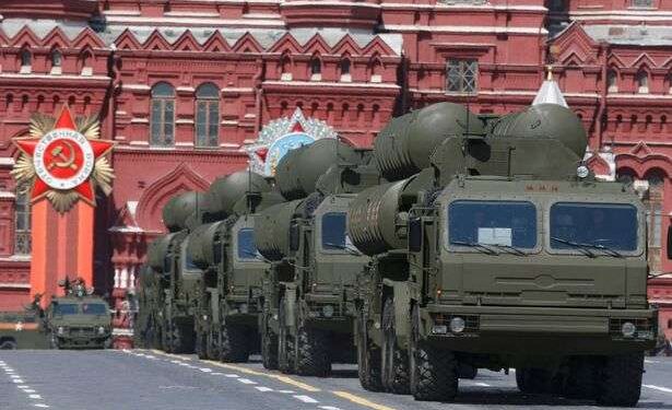 Çka po nodhë: Putin i nxjerr raketat bërthamore