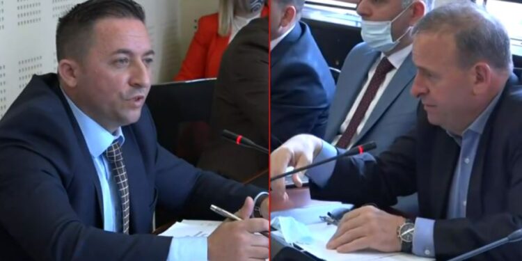 Mehaj flet për shërbimin e detyrueshëm ushtarak, deputeti i PDK-së e vë në siklet me pyetjen për gjendjen e jashtëzakonshme