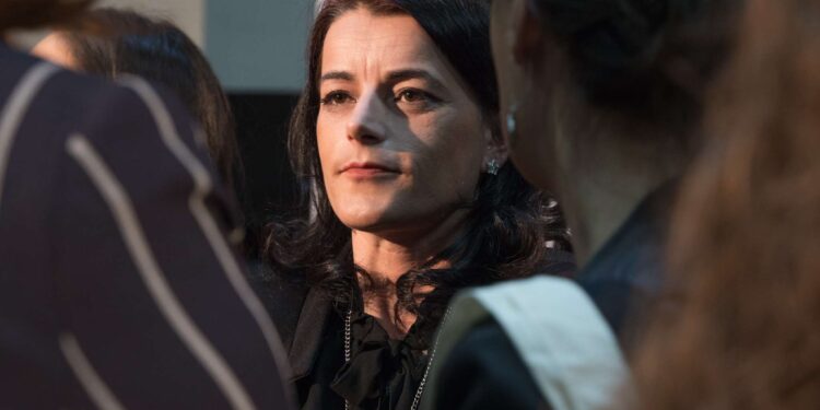 “E rëndë kur e pashë Vasfijen duke votuar për pagesën e rrymës së serbëve në Veri”