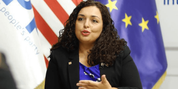 Presidentja Osmani emëron tetë anëtarë të KQZ-së, për dy të tjerë i drejtohet Kushtetueses