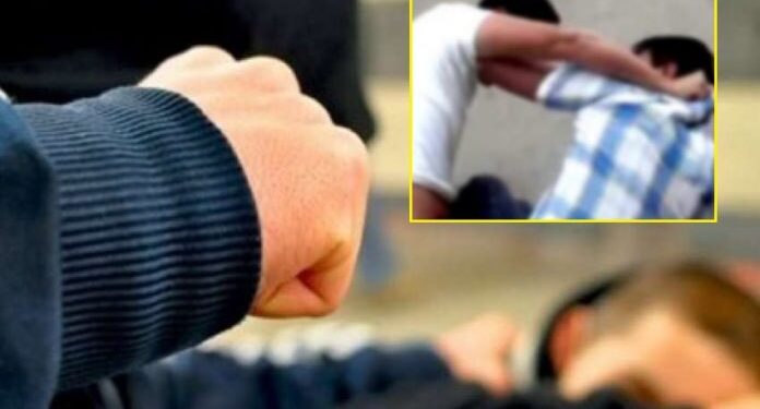 Qytetari nga Vushtrria sulmohet në shtëpinë e tij nga 4 persona që tentojnë t’ia marrin veturën e tij