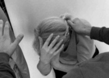 Pejë: Djali rrah nënën e tij