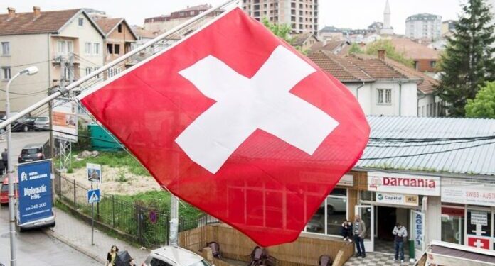 Ambasada e Zvicrës në Kosovë jep njoftim rreth caktimit të terminit për viza