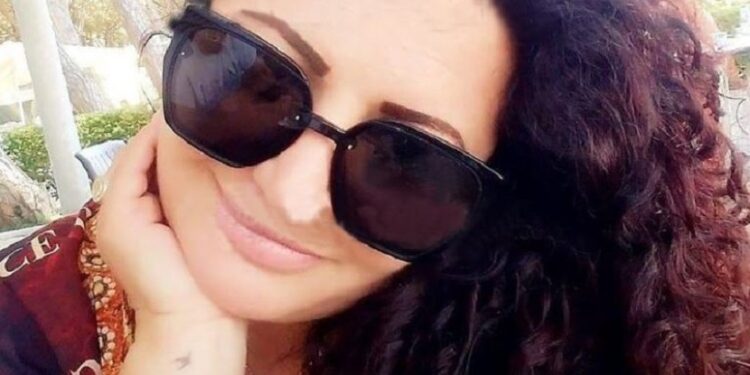 Vrau me thikë gruan e tij brenda në makinë/ Kush është 51-vjeçari, detaje nga krimi i rëndë në Fushë-Krujë