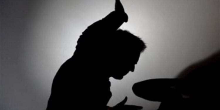 Djali e rreh babain në Skenderaj