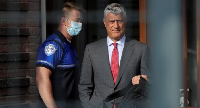 Avokati i Thaçit përmend presidenten Osmani në Hagë: Incidenti me kasafortën u orkestrua për t’i arsyetuar shkarkimet