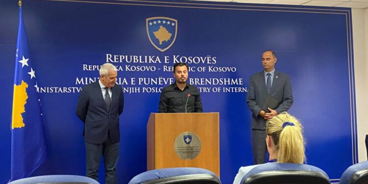 Kthimi i 11 qytetarëve nga Siria u bë me ndihmën e ShBA-së, katër prej tyre janë fëmijë