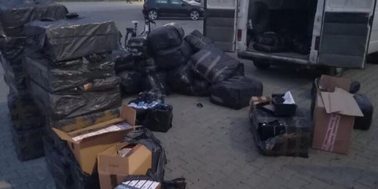 Kapet në Dragash kamioni që bartte mallra të kontrabanduara