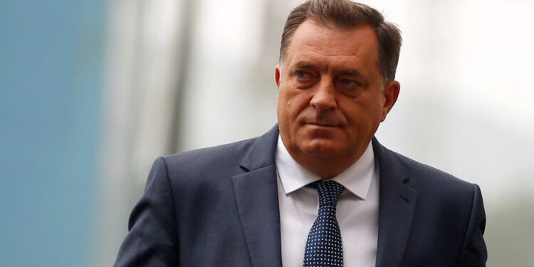Dodik: Jam i lumtur të dëgjoj që 10 shtete mund ta tërheqin njohjen e Kosovës