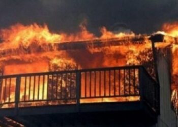 Digjet një shtëpi në Gjakovë