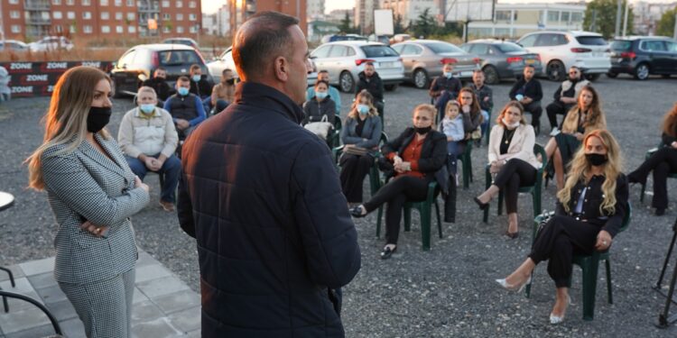 Daut Haradinaj në Emshir: Ju jepi garanci për zgjidhjen e problemeve esenciale për qytetarët e kryeqytetit