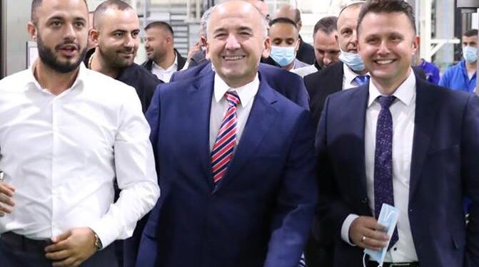 Granit Kelmendi: Do të jem zëri i suksesit të bizneseve në qytetin e Pejës (foto)