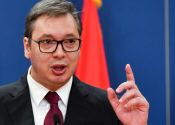 Vuçiq me kërcënim të drejtpërdrejt për Kosovën: Keni 24 orë kohë!