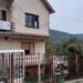 Rihapet Qendra e djegur në Zubin Potok (FOTO)