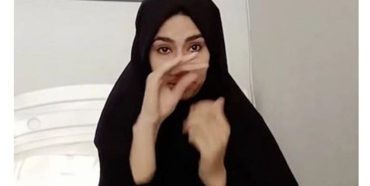 “Lutuni për mua” – videoja rrëqethëse e vajzës pak para se të vritej (video)