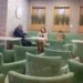 Zëvendëskryeministrja dhe ministri e shkelin ligjin pinë kafe si loçka brënda