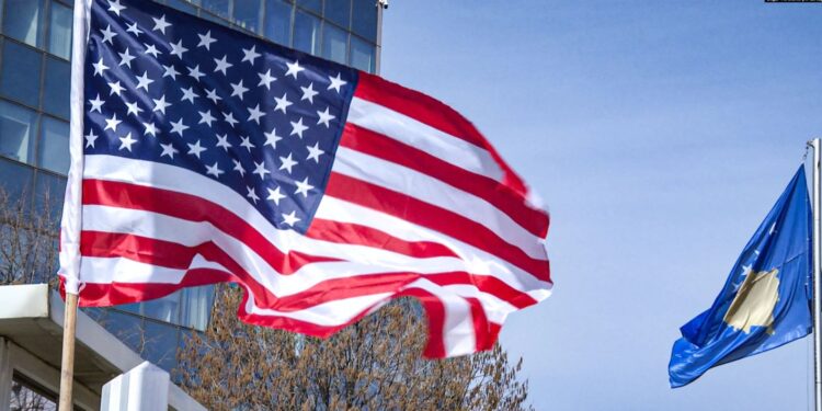 SHBA: Po punojmë që të ulen tensionet mes Kosovës dhe Serbisë