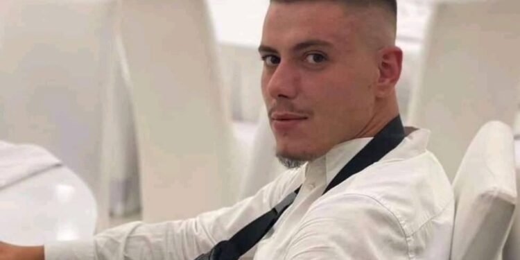 Ky është i riu që u vra në Gjilan (foto)