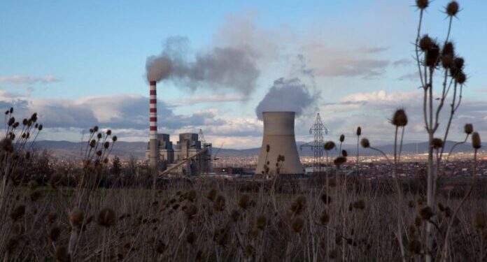 Nis punën blloku B1 dhe me të edhe ngrohja qendrore