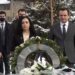 Kurti përkulet para varrit të Rugovës