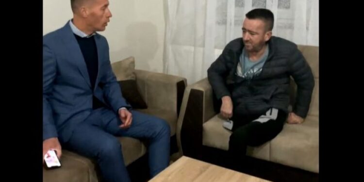 Fondacionit Humanitar “Avni Hyseni” e bënë mr banesë ish-ushtarin e UÇK-së (video)