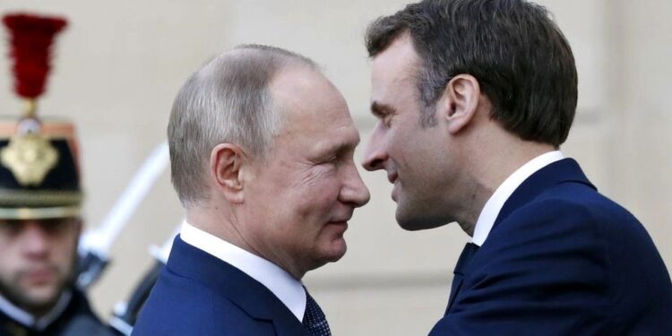 Ja çka i tha Macron në vesh Putinit