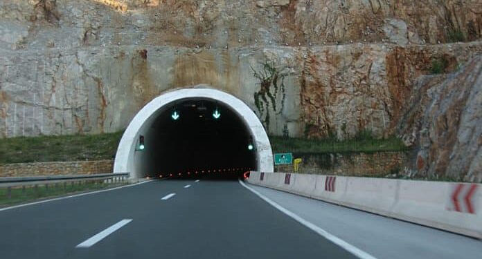 Tuneli që do ti lidhë Pejën e Rozhajën për 18 minuta