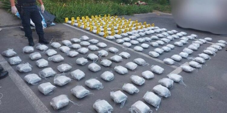 Ky është personi qe policia ja kap mbi 90 kilogramë drogë në Kosovë