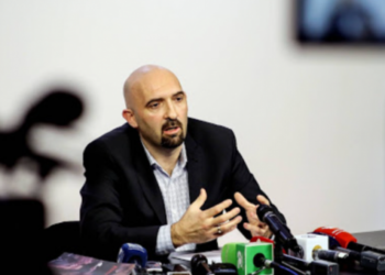 Deputeti të VV’së ja vjedhin 50 mijë euro, në banesë thot se ishin të baxhanakut