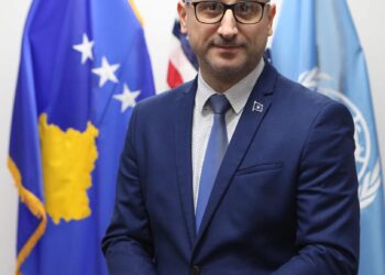 Gervalla e shkarkon Konsullin në New York, i kishte kërkuar edhe largimin e flamurit të UÇK-së nga zyra