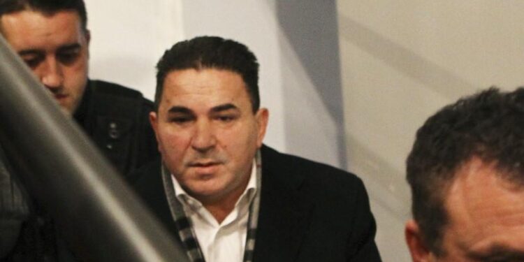 Lajmi i Fundit: Arrestohet djali Naser Kelmendit me gjashtë të tjerë