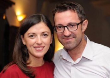 Albulena Haxhiu e punëson burrin në ministri si këshilltar