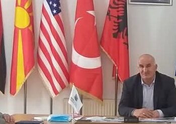 Sokol Haliti e pret në takim Nazmi Osmanaj,  drejtorin për Investime Strategjike