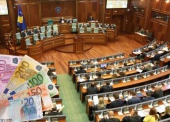 Ja sa do të paguhen ministrat e deputetët, me ligjin e ri për pagat